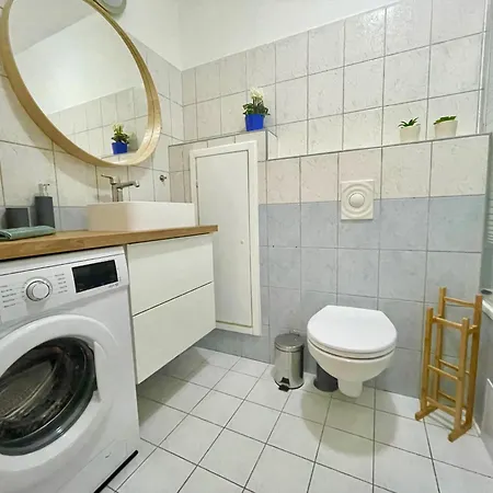 Klauzal 11 I Freeparking Apartament *