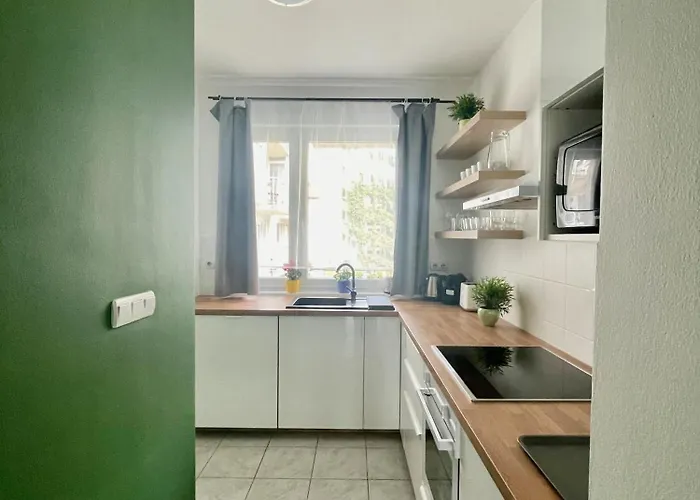 Klauzál 11 I Freeparking * Budapest