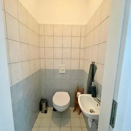 Klauzal 11 I Freeparking